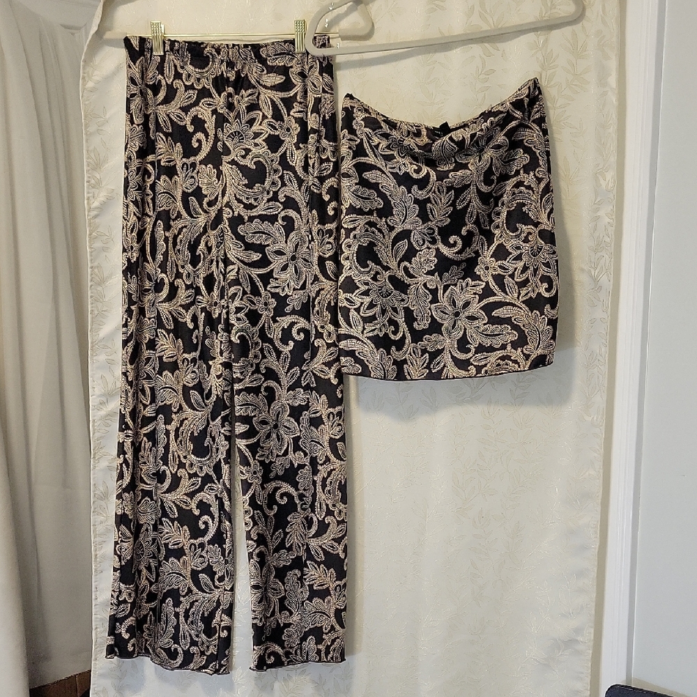 See You Monday Black and Cream Patterned Set